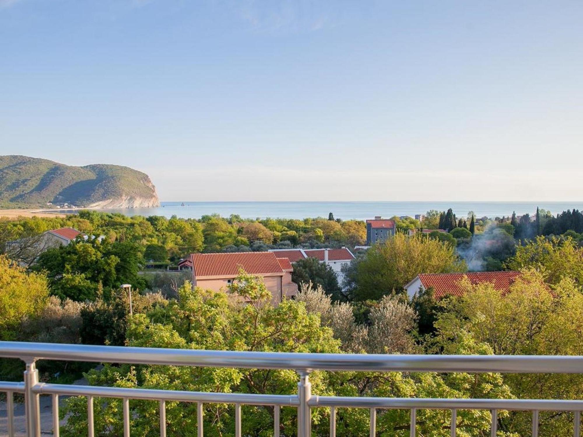 Pansion Nobel Hotel Petrovac Ruang foto
